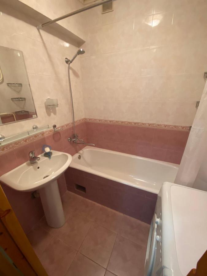 Апартаменты У Парка Голубые Купола И Цум Apartments At Blue Dome Park Ташкент Екстериор снимка