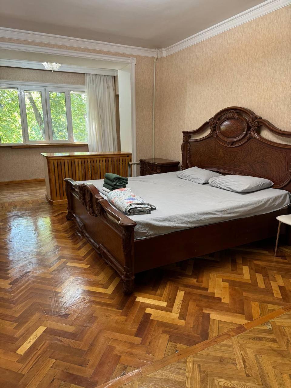 Апартаменты У Парка Голубые Купола И Цум Apartments At Blue Dome Park Ташкент Екстериор снимка