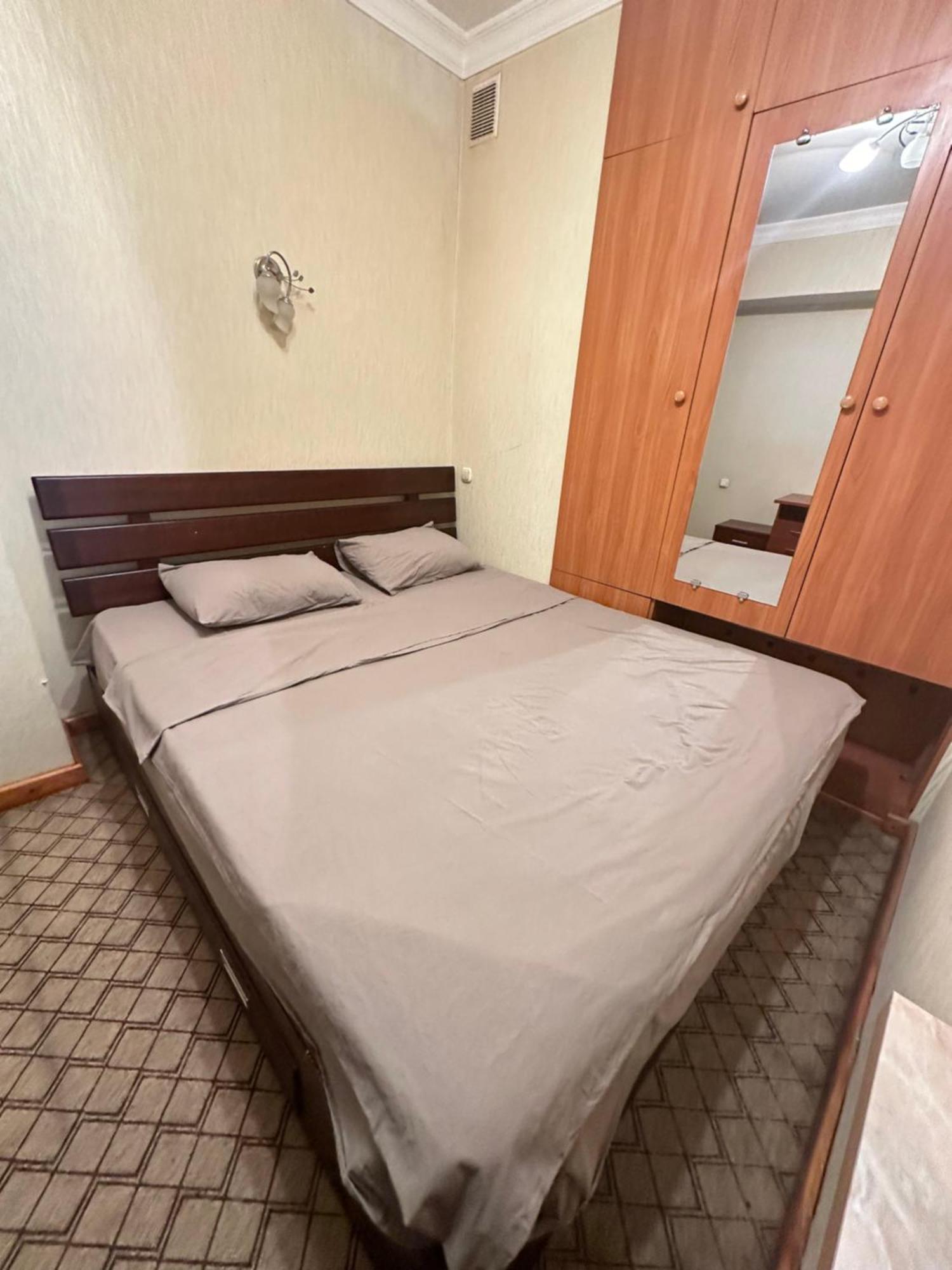 Апартаменты У Парка Голубые Купола И Цум Apartments At Blue Dome Park Ташкент Екстериор снимка
